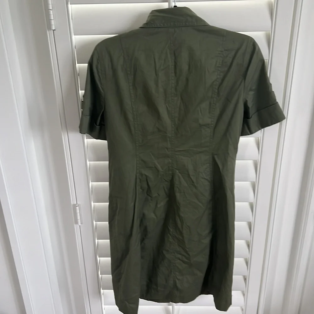 Dress by Michael Kors. - Picture 5 of 8